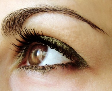 mascara